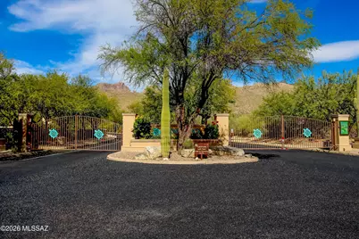 9780 E Spring Hill Place, Tucson, AZ 85749 - Photo 45