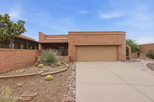 1072 W Camino Urbano, Green Valley, AZ 85622 - Photo 1