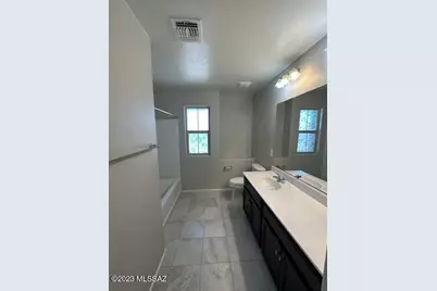9563 S Trapper Ridge Drive, Tucson, AZ 85747 - Photo 15