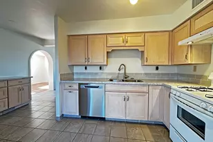 4917 E 23rd St, Tucson, AZ 85711 - Photo 7