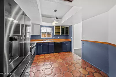2015 W Brittain Drive, Tucson, AZ 85705 - Photo 13
