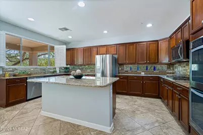7980 W Ironwood Reserve Court, Tucson, AZ 85743 - Photo 13