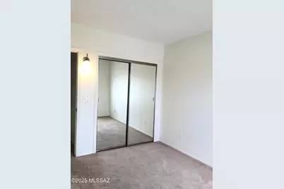 9449 E Barrudean Hills Street, Tucson, AZ 85710 - Photo 11