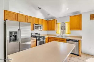 1311 W Calle Rancho Rio, Tucson, AZ 85714 - Photo 9