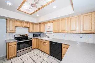 2406 N Shade Tree Cir, Tucson, AZ 85715 - Photo 23