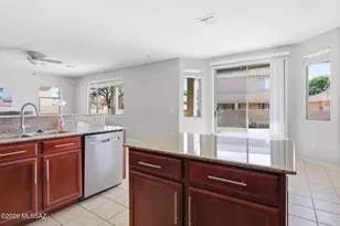 12963 Westminster Dr, Oro Valley, AZ 85755 - Photo 15