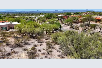 4972 N Circulo Bujia #87, Tucson, AZ 85718 - Photo 5