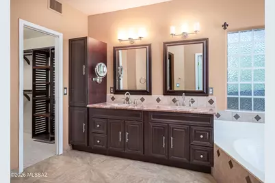 10290 N Calle Del Carnero, Oro Valley, AZ 85737 - Photo 23