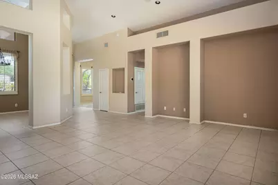 10290 N Calle Del Carnero, Oro Valley, AZ 85737 - Photo 11