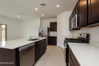 7071 W Indian Clover Way, Tucson, AZ 85757 - Photo 5