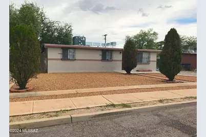 4910 E 25th Street, Tucson, AZ 85711 - Photo 3