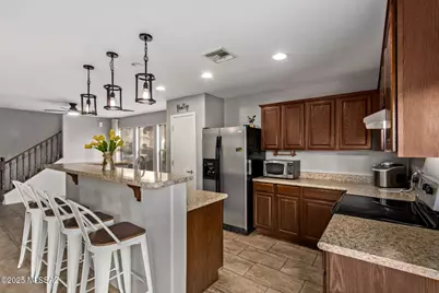 6939 S Blueeyes Drive, Tucson, AZ 85756 - Photo 9