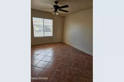 5664 S Wood Crest Drive, Tucson, AZ 85746 - Photo 11