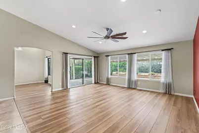 2350 E Skywalker Way, Green Valley, AZ 85614 - Photo 11