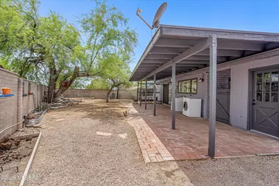 8302 E Kenyon Drive, Tucson, AZ 85710 - Photo 25