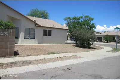 9168 E Rainsage Street, Tucson, AZ 85747 - Photo 3