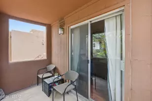 1810 E Blacklidge Dr, Tucson, AZ 85719 - Photo 19