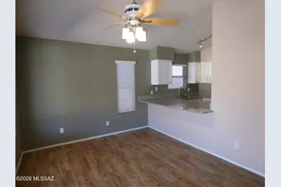 5562 W Peaceful Dove Place, Marana, AZ 85658 - Photo 13