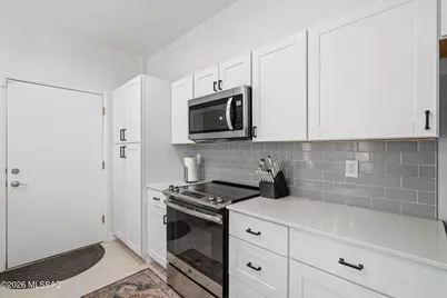 6480 N Green Briar Drive, Tucson, AZ 85718 - Photo 15