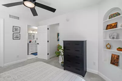 6480 N Green Briar Drive, Tucson, AZ 85718 - Photo 37