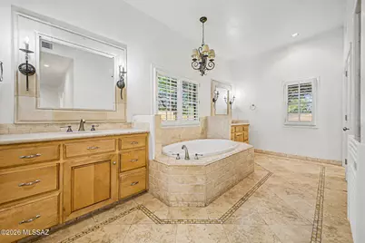 2010 N Forty Niner Drive, Tucson, AZ 85749 - Photo 17
