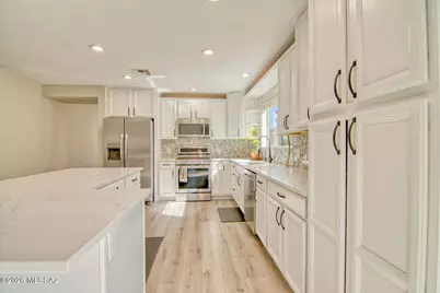 9339 N June Bug Drive, Tucson, AZ 85742 - Photo 11