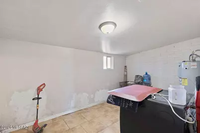 1301 W Kleindale Road, Tucson, AZ 85705 - Photo 13
