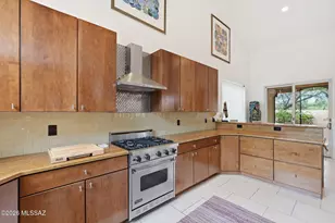 1361 E Sonoran Desert, Oro Valley, AZ 85737 - Photo 3