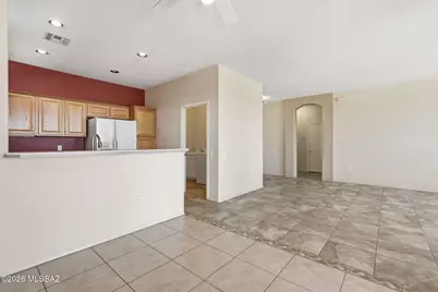 2062 W Vista Ridge Drive, Green Valley, AZ 85622 - Photo 11