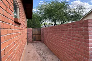 118 W Andrew Potter St, Corona de Tucson, AZ 85641 - Photo 37