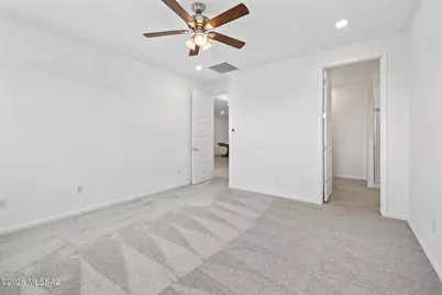 9068 E Tanzanite Rock Way, Vail, AZ 85641 - Photo 13