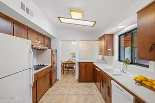 1736 W Calle Tranquila, Tucson, AZ 85745 - Photo 13