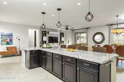 3366 W Fledgling Drive, Marana, AZ 85658 - Photo 7