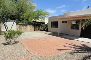 339 E Calle GARBILLO, Green Valley, AZ 85614 - Photo 15