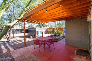 225 W 1st St, Tucson, AZ 85705 - Photo 45