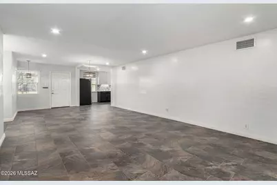 225 W 1st Street, Tucson, AZ 85705 - Photo 13