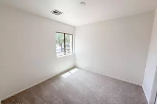 1067 E Lyle Canyon Dr, Sahuarita, AZ 85629 - Photo 13