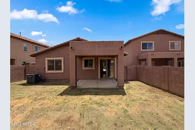 1067 E Lyle Canyon Drive, Sahuarita, AZ 85629 - Photo 5