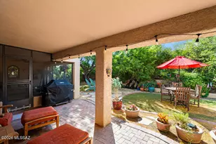 1018 N Cowboy Canyon Dr, Green Valley, AZ 85614 - Photo 15