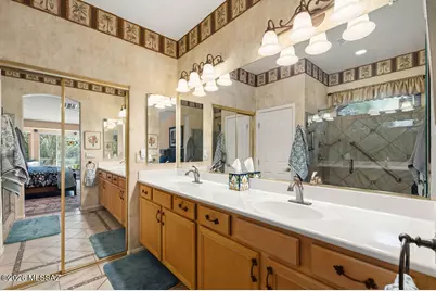 1018 N Cowboy Canyon Drive, Green Valley, AZ 85614 - Photo 37