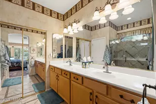 1018 N Cowboy Canyon Dr, Green Valley, AZ 85614 - Photo 37