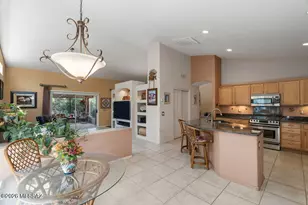1018 N Cowboy Canyon Dr, Green Valley, AZ 85614 - Photo 45