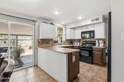 7449 E 18th Street, Tucson, AZ 85710 - Photo 15