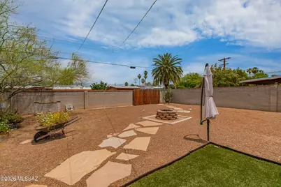 7449 E 18th Street, Tucson, AZ 85710 - Photo 41