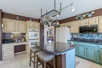 7049 W Deserama Drive, Tucson, AZ 85743 - Photo 3