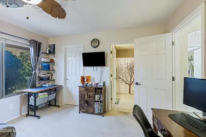 7049 W Deserama Drive, Tucson, AZ 85743 - Photo 23