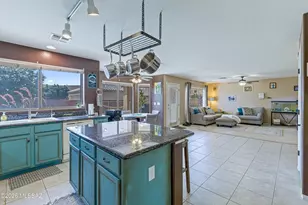 7049 W Deserama Dr, Tucson, AZ 85743 - Photo 15