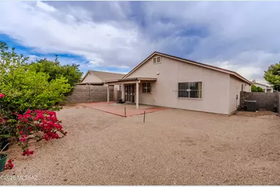 3071 S Foster Drive, Tucson, AZ 85730 - Photo 17