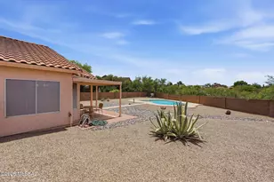 266 S Sonoran Heights Dr, Tucson, AZ 85748 - Photo 41