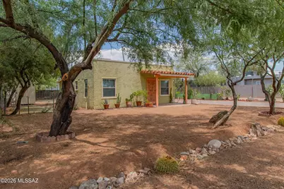 437 E Blacklidge Drive, Tucson, AZ 85705 - Photo 5